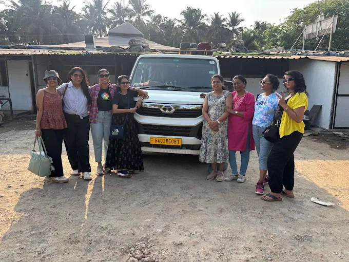 Tempo Traveller interior seats